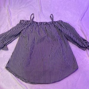never worn black and white striped off the shoulder long sleeve top